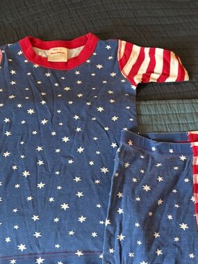 Hanna Anderson Kids Blue Star & Red Stripe Pajama Set size 8